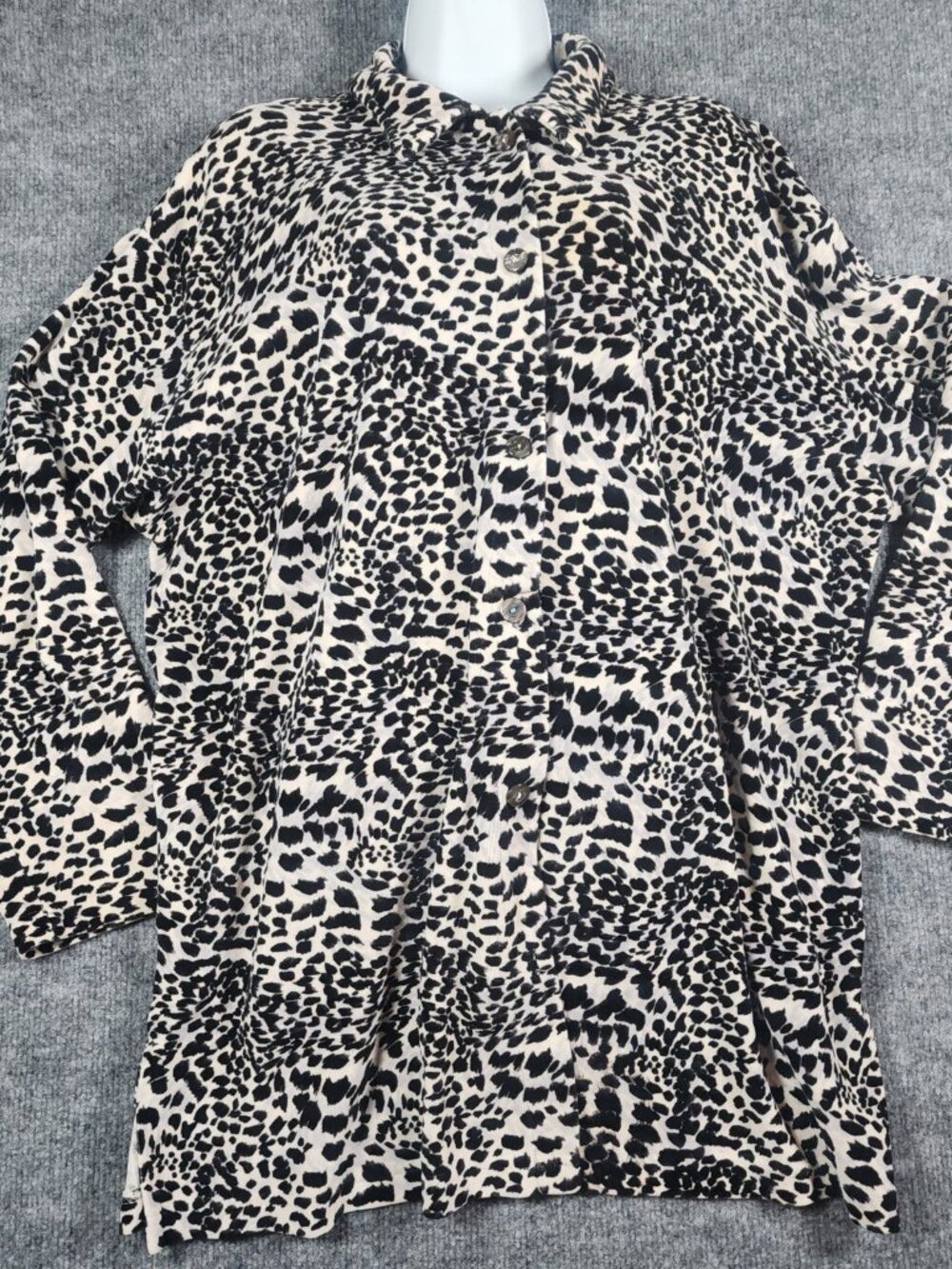 Women’s Leopard Print Jason Maxwell Velour Shacket